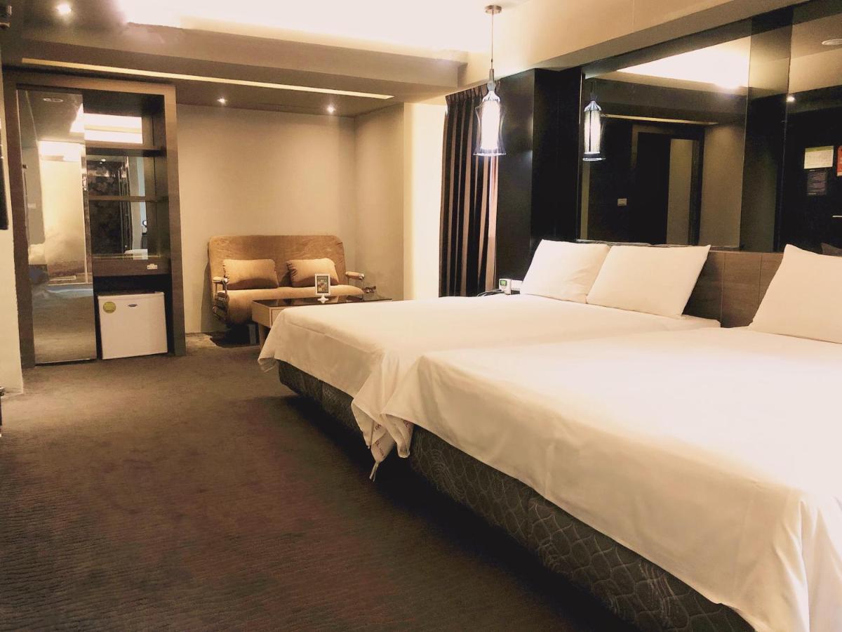 Kiwi Express Hotel - Jiuru Rd Kaohsiung Zewnętrze zdjęcie