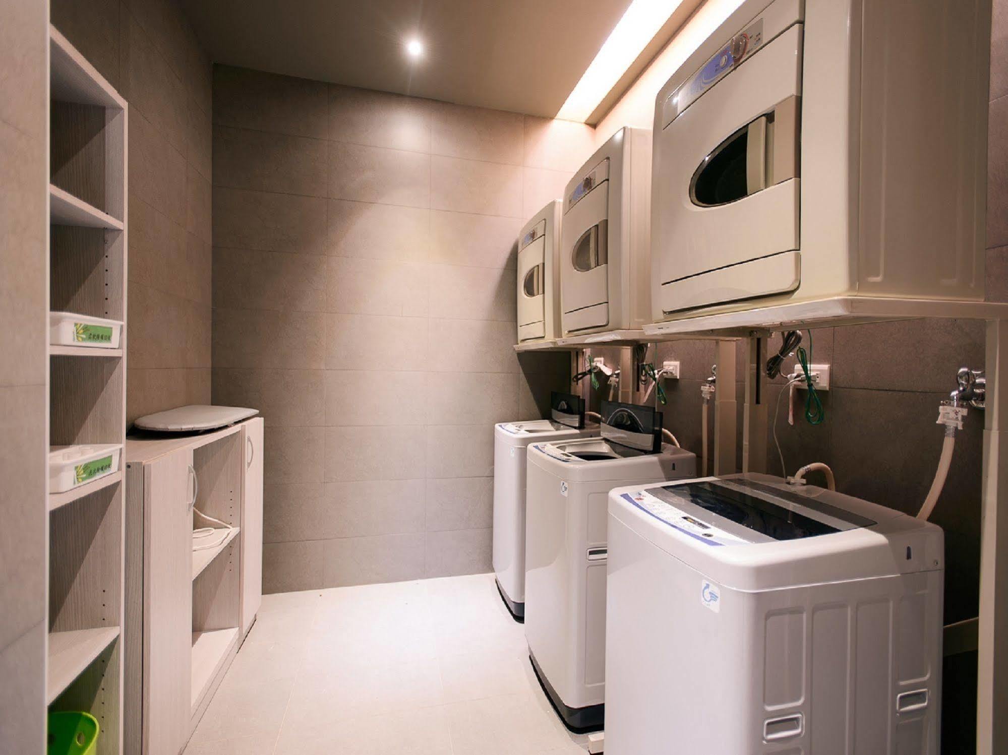 Kiwi Express Hotel - Jiuru Rd Kaohsiung Zewnętrze zdjęcie